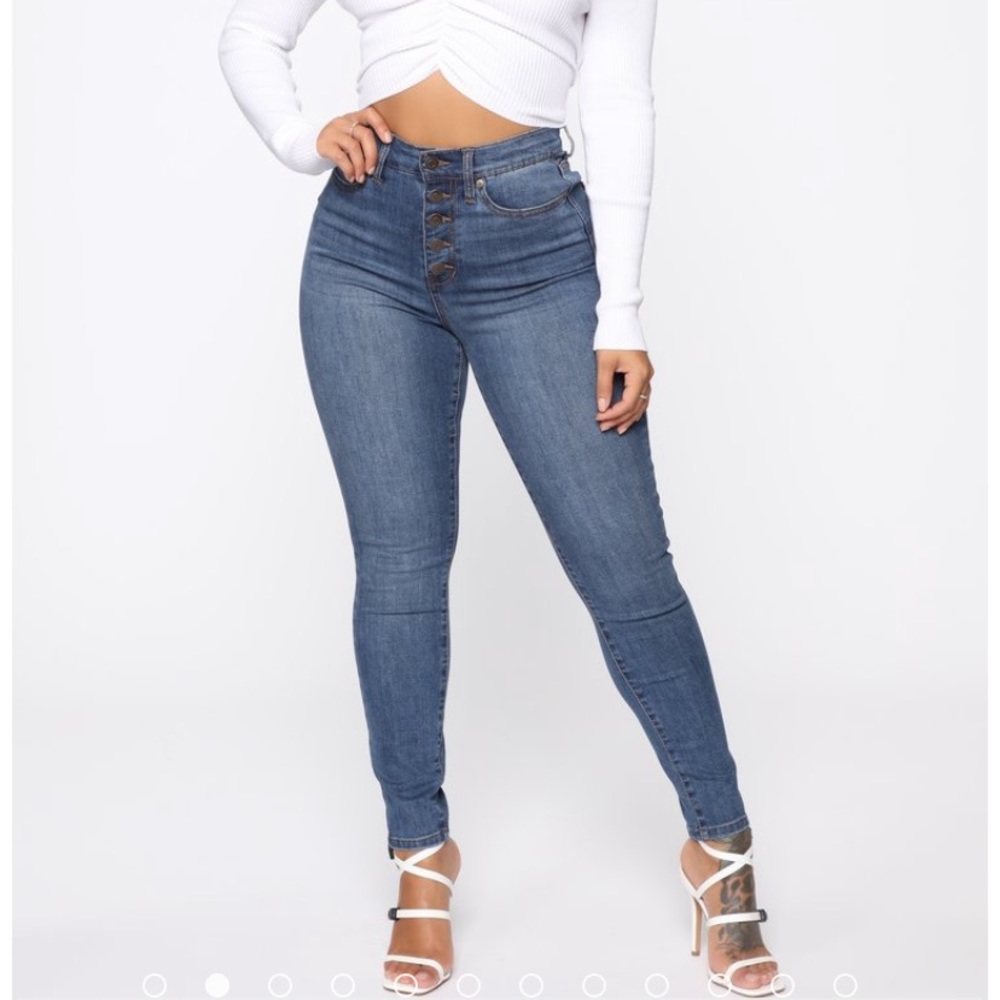 Fashion nova jeans